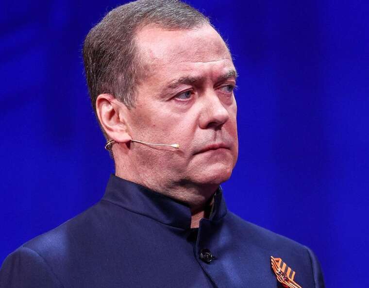 Новейшие члены НАТО автоматически стали целью для России, - Медведев