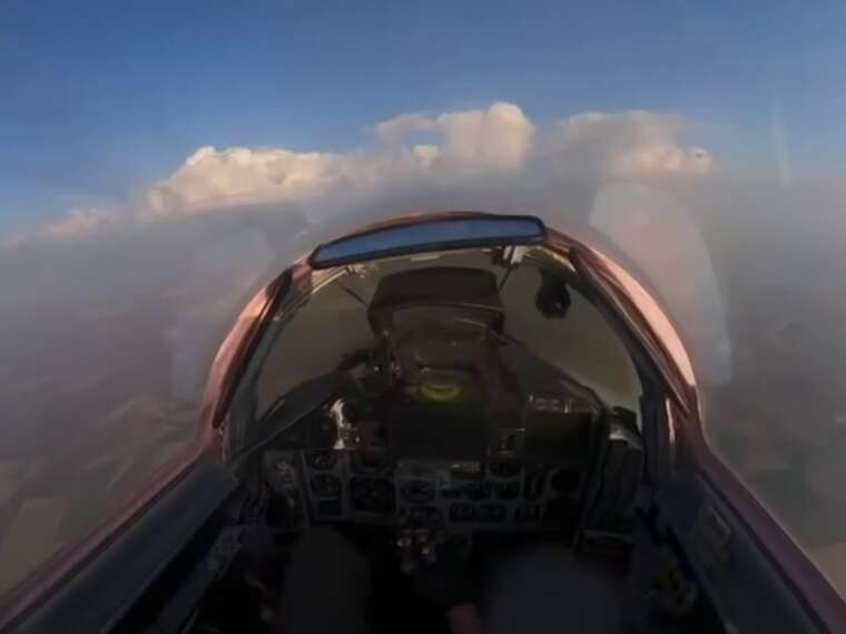 Пілот МіГ-29 знищив «шахед» і поділився емоціями: «Був щасливий бачити, як він вибухає»