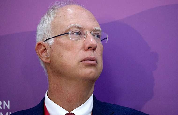 Сестра російського перемовника Кирила Дмитрієва їздила в Україну за американським паспортом