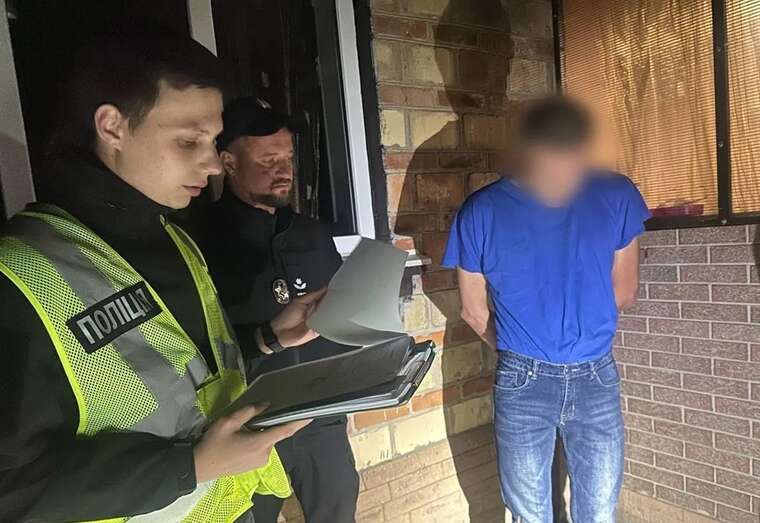 Заштовхав в автомобіль: У Київській області чоловік намагався викрасти 6-річну дівчинку