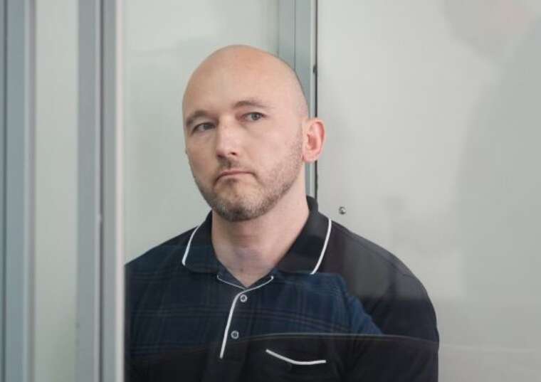 Экс-судье Тандыру, который сбил насмерть нацгвардейца, продлили арест