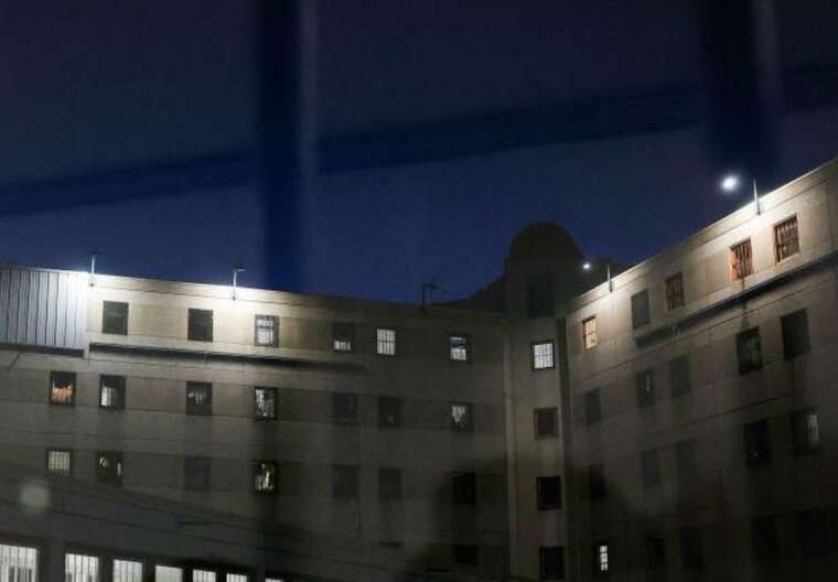 У Франції перед судом постане 21 особа, підозрювана в нападі на в’язниці