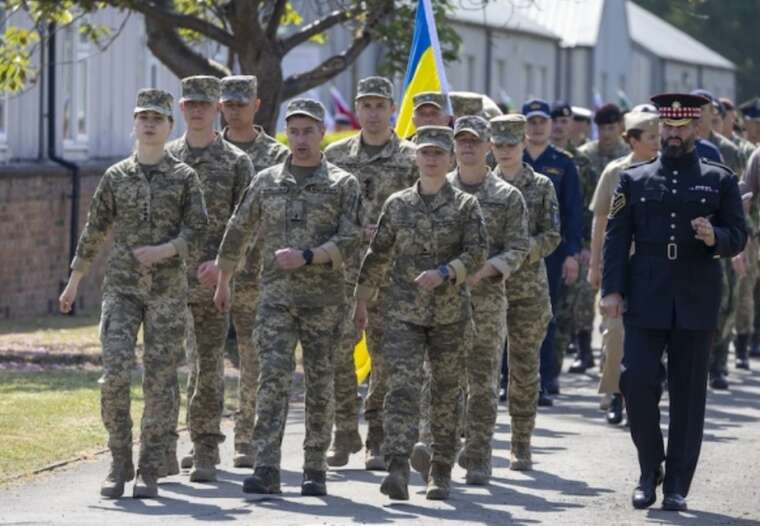 Украинские военные примут участие в параде ко Дню Победы в Великобритании