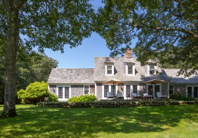 Маєток, де відпочивала родина Обами, виставлено на продаж за 40 мільйонів доларів