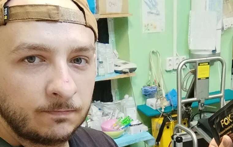 Військовий хірург ампутував ноги бійцю ЗСУ під завалами будинку в Запорізькій області