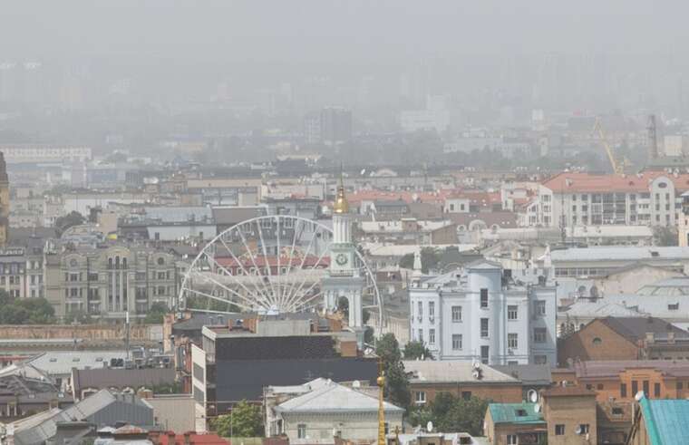 Київську область накриває пилова буря