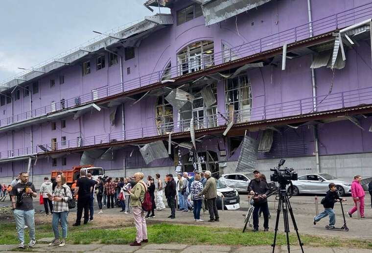 Атака "шахедів" по Києву: в мережі з’явилися свіжі кадри наслідків