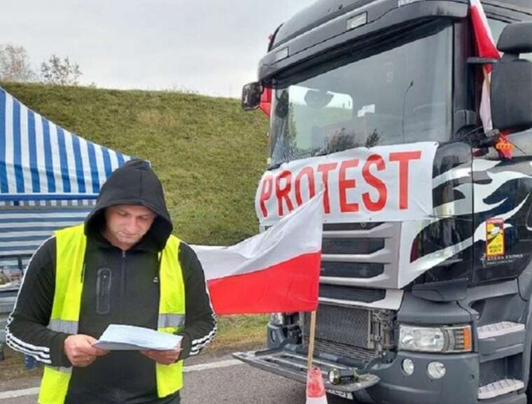 Польські транспортні компанії готуються до нової блокади на кордоні з Україною