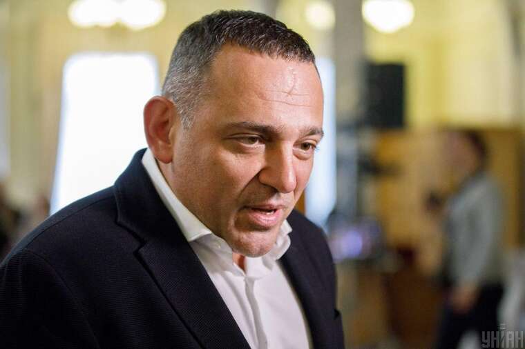 Нардеп Бужанський опублікував вітання «С Днём Победы» на тлі Дня Європи в Україні