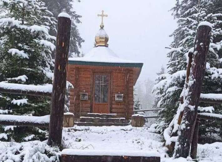 In the Carpathians, it has snowed again and frosts have hit,  SES