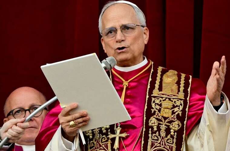 Папа Лев XIV відслужив першу месу