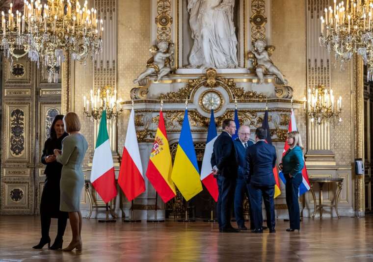 Міністри закордонних справ ЄС і Британії: Росія має погодитися на місяць тиші