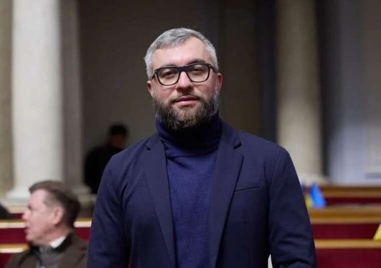 Украинские ТЦК ежегодно получают до 2 миллиардов евро взяток, - нардеп Микиша