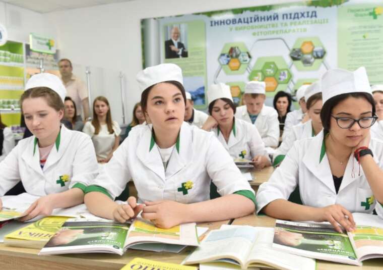 The Verkhovna Rada wants to restore mandatory military training for medical and pharmaceutical professionals,  media