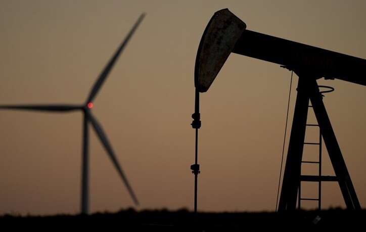        40-50   , -  Bloomberg