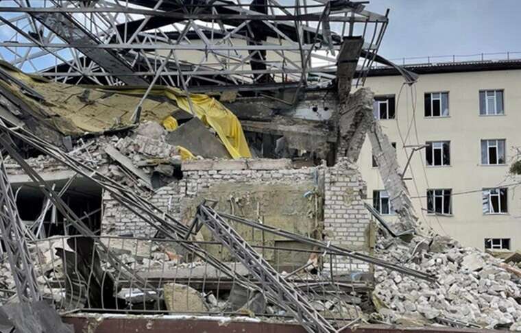 В Куп’янську закрили лікарню та ЦНАП