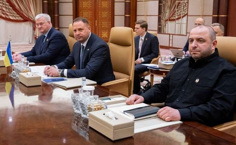 Стало відомо, хто ввійде до складу української делегації в Стамбулі