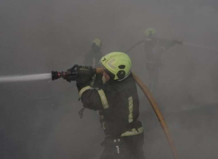 У Святошинському районі Києва уламки пошкодили котельню, авто та будинки