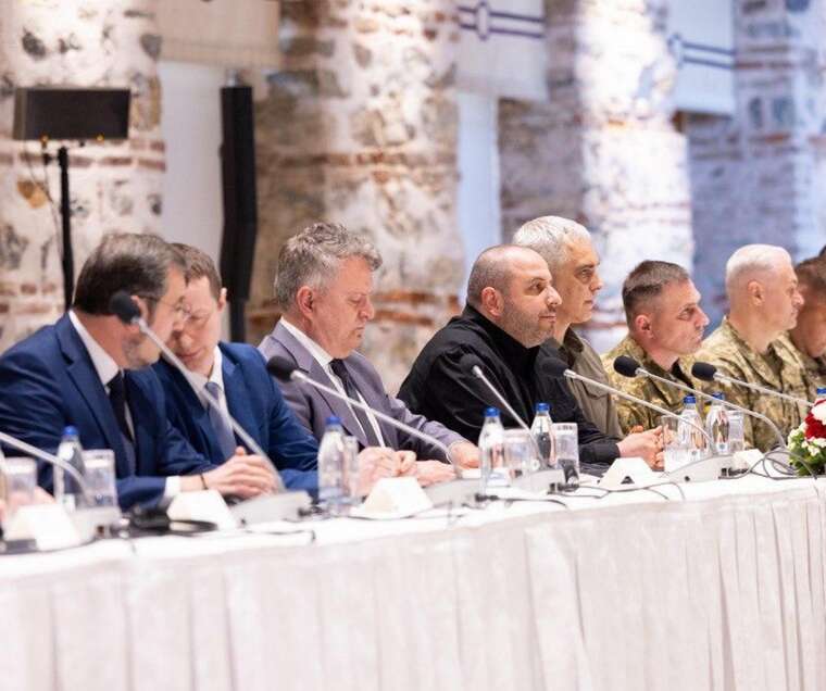 Talks between the delegations of Ukraine and Russia: the Turkish Foreign Minister called for peace