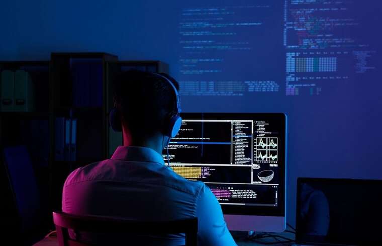 Російська хакерська група Fancy Bear атакує європейських постачальників зброї для України