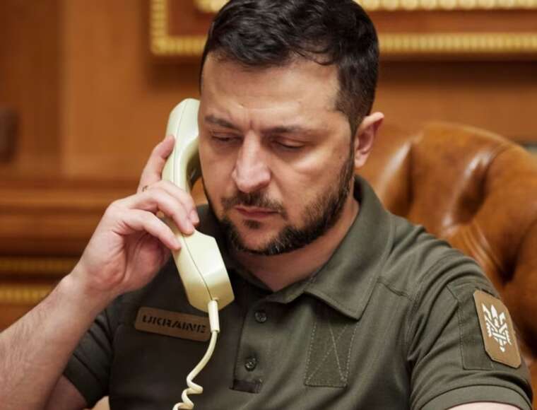 Зеленський провів телефонну розмову з Трампом перед його контактом із Путіним - ЗМІ