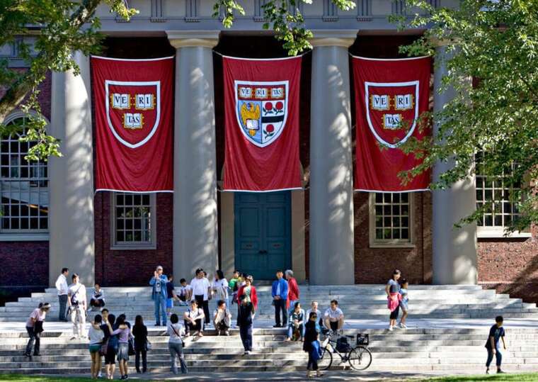 Гарвард втратив гранти на 60 мільйонів доларів через звинувачення в антисемітизмі