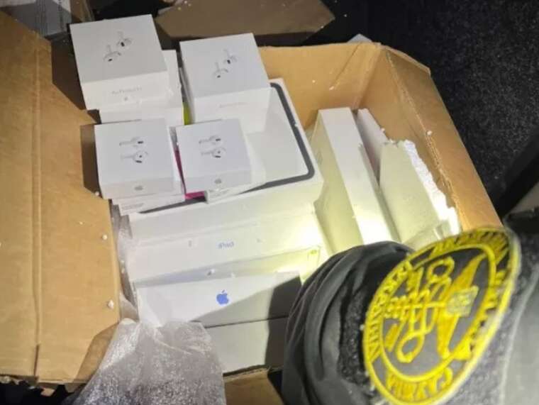    "": 80%  Apple     ""