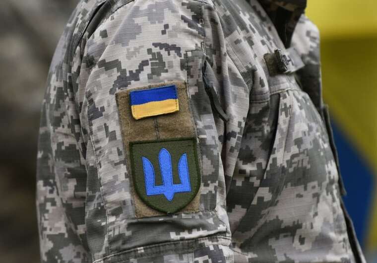 Forced mobilization in Kyiv: a man was detained right in the courtyard of the apartment building