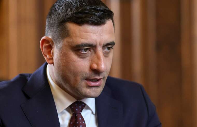 Анонсували мітинги в Румунії: Сіміон назвав відмову суду анулювати результати голосування "держпереворотом"