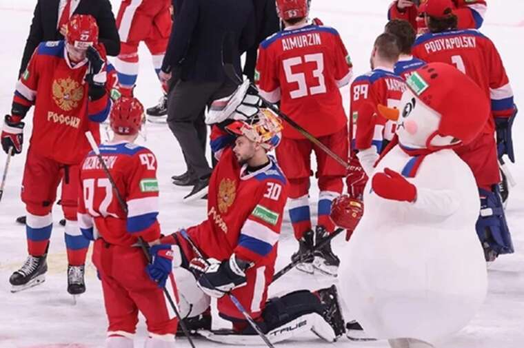 Сборную РФ по хоккею отстранили от Олимпиады-2026