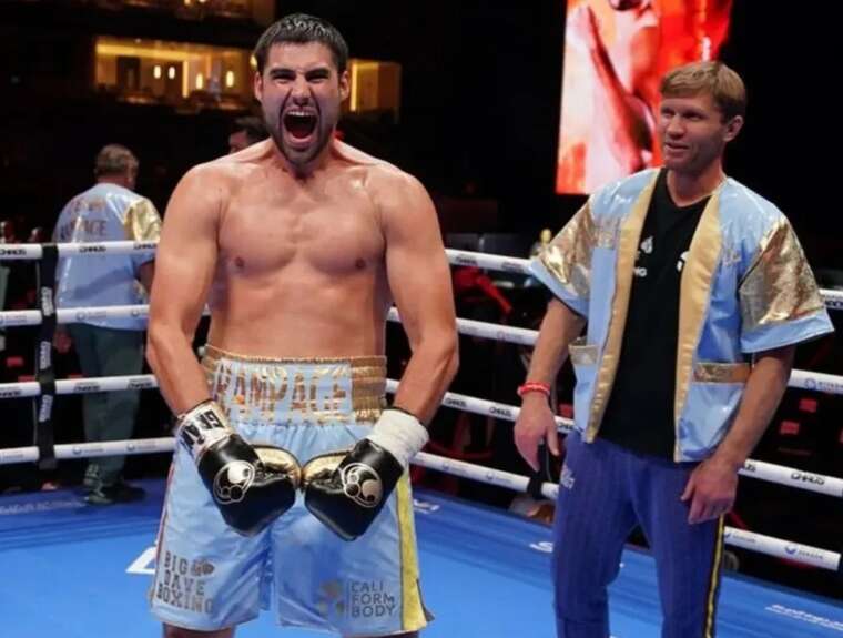 Непобедимый украинский супертяж выиграл бой нокаутом в первом же раунде