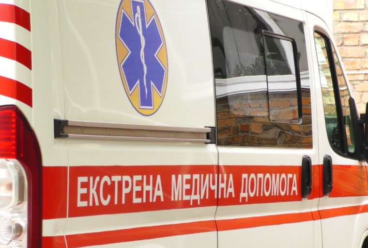 Спроба самогубства в київському укритті: чоловіка в дуже важкому стані госпіталізували, - ЗМІ