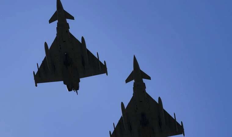 Польша с союзниками подняла истребители из-за российской атаки на Украину