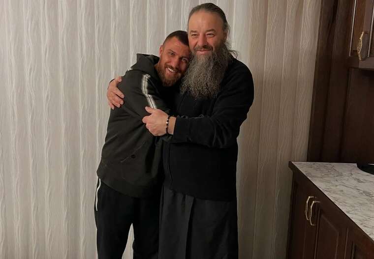 Another scandal involving Lomachenko: the Ukrainian champion met with the UOC-MP metropolitan