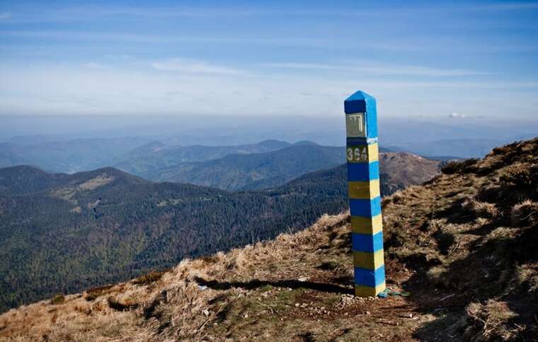 На кордоні України знайшли мертвими двох чоловіків, - ДПСУ