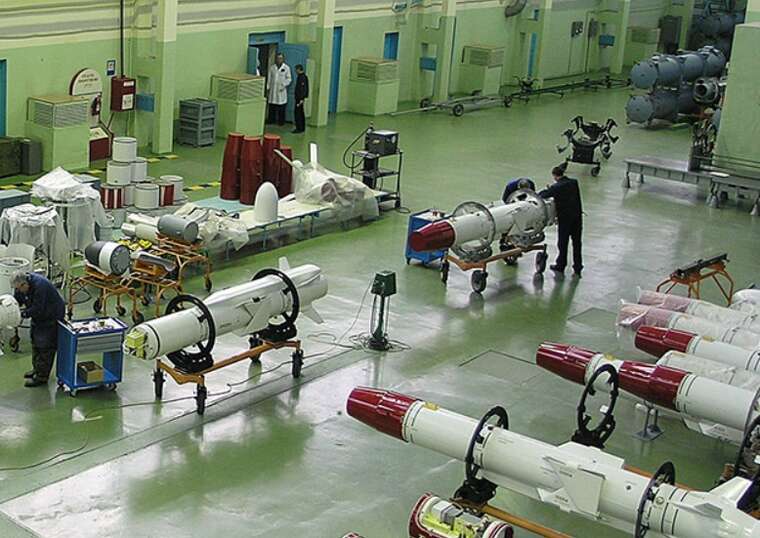     ,    - Patriot,  The Economist