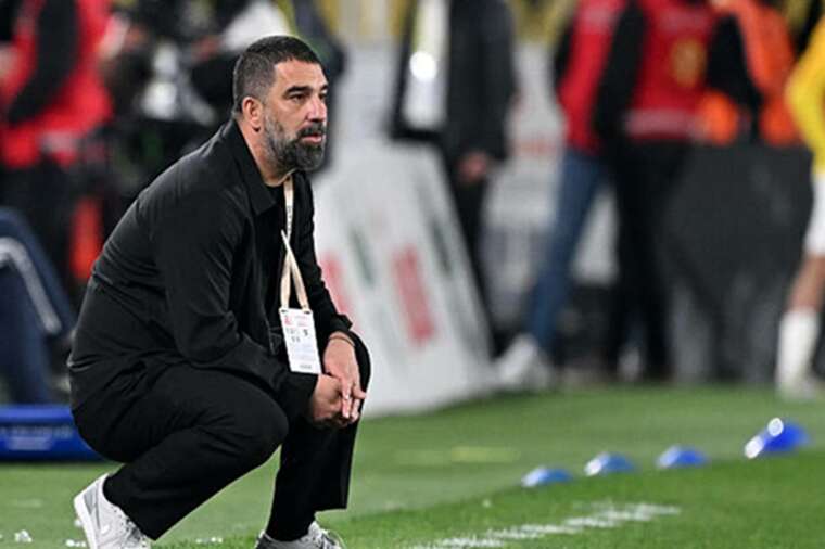 "Шахтер" объявил имя нового главного тренера: им стал звезда "Барселоны" Арда Туран