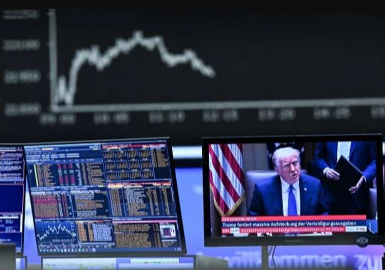 Фінансові ринки відреагували на судове блокування тарифів, запроваджених Трампом