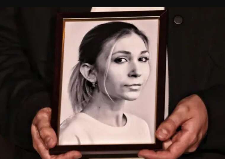 Журналістка Рощина посмертно була нагороджена відзнакою конкурсу «Честь професії»