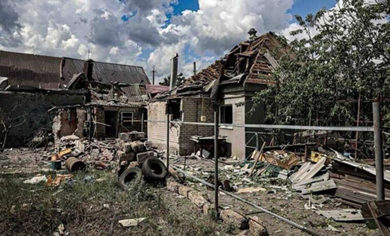 РФ атакувала два села авіабомбами в Харківській області: постраждали 7 осіб