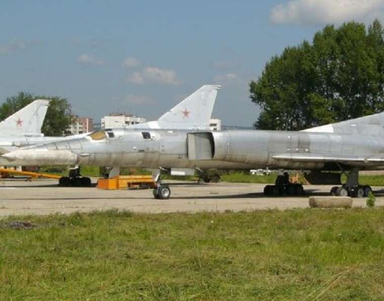 У Росії підтвердили першу атаку дронів на сибірський аеродром