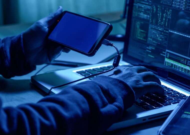 Scammers disguise fake banking bots on Telegram as official ones