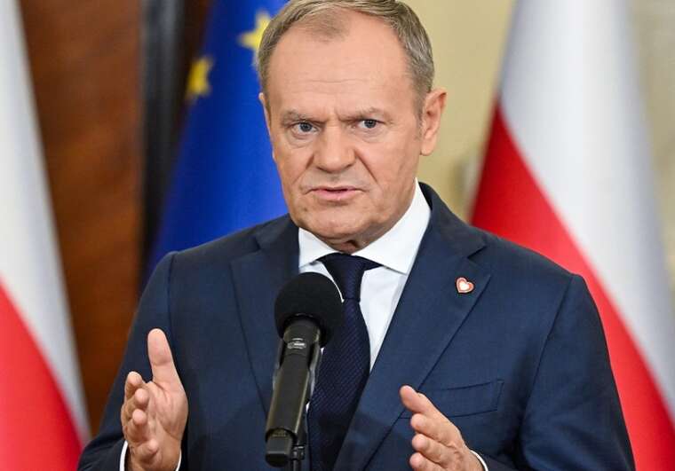 После результатов выборов Туск инициирует вотум доверия правительству в Сейме