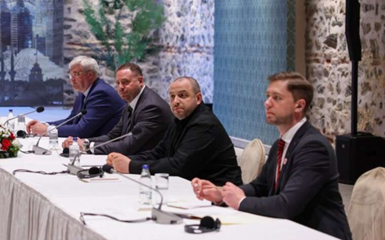 Umyerov met with Medinskiy in the presence of the Turkish Foreign Minister, - CCD