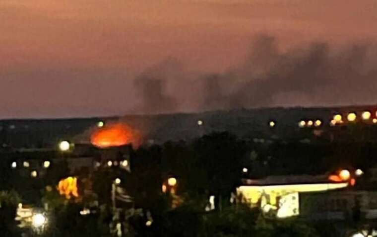 У РФ сталася пожежа на заводі, який виробляє автомобільні двигуни