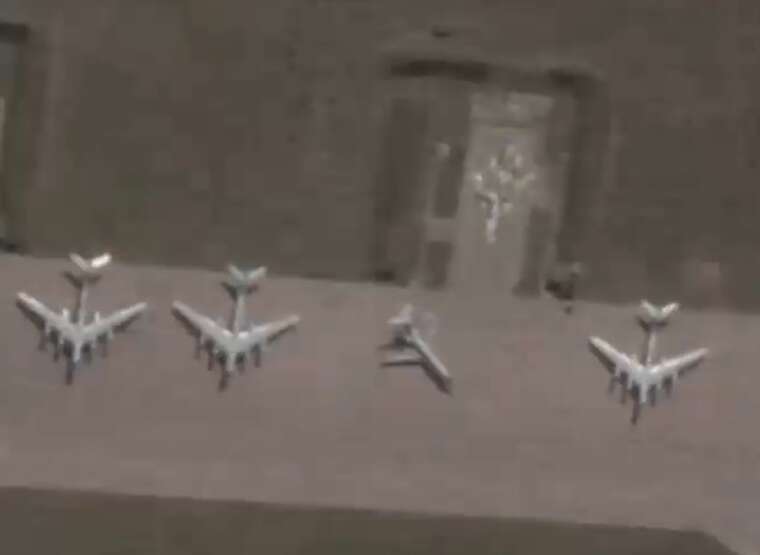 Знищення бомбардувальників РФ: супутникові знімки підтвердили результати атаки дронів СБУ на авіабазу "Бєлая"