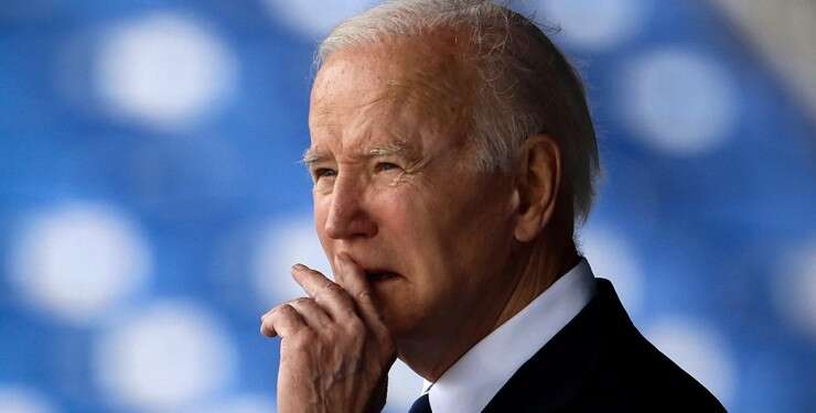 Байден ответил на обвинения Трампа: «Я принимал все решения лично, обвинения — абсурд»