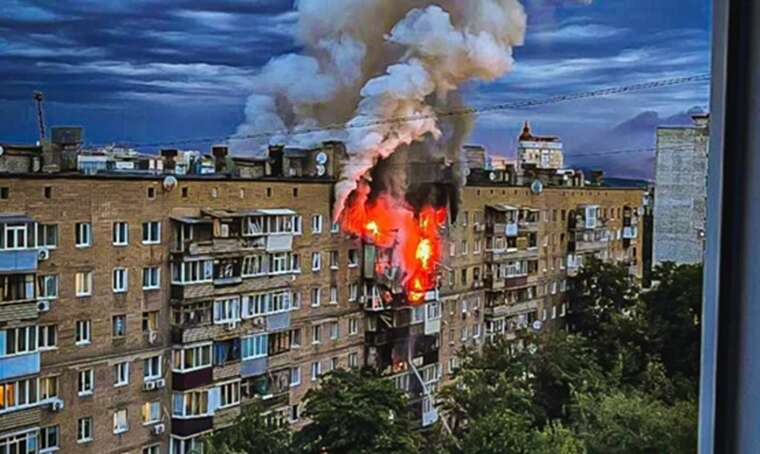 Russian attack on Kharkiv: six employees trapped on the premises of the enterprise