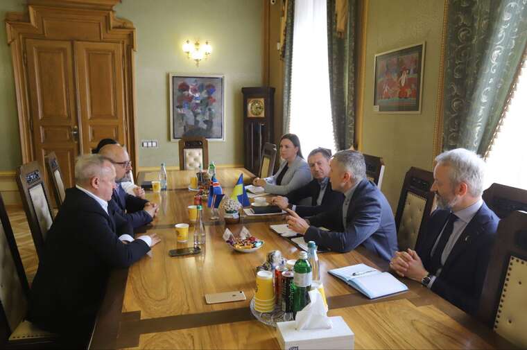 Во Львове открылось почетное консульство Исландии