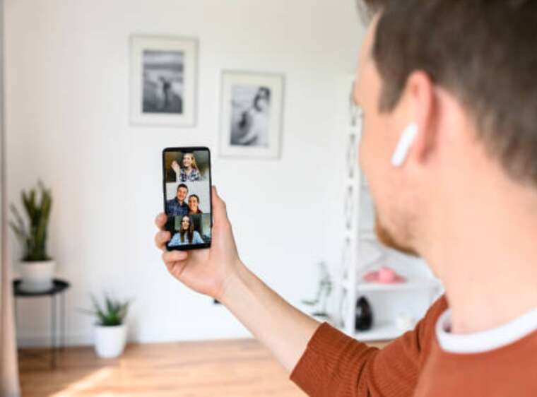 Apple           iPhone  